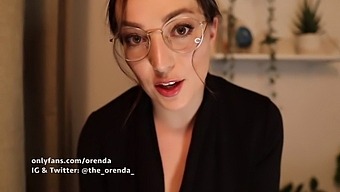Psikiyatrist + Asmr Seslerini Çalan Esmer Bir Bebek Hd Videosu