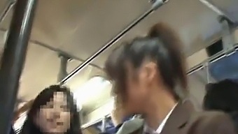 Röntgenci, Japon Kızı Açık Havada Seks Yaparken Yakalıyor