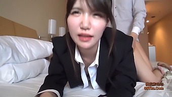 Asian Girls: 5041: A Collection Of Sensual Videos