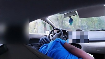 Çalışan Bir Kız, Chicago'Ya 70 Mil Uzaklıktaki Gettoda Bana Bir Oral Seks Yapıyor