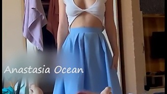 He Pleasured Himself As His Step-Sister Was Trying On Clothes